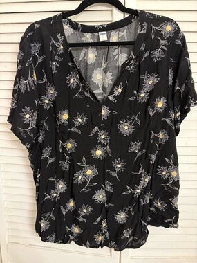 Old Navy Black Floral Blouse